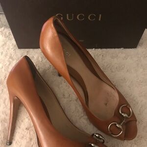 Gucci heels. Fabulous shoe size 11